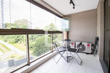 Varanda gourmet de apartamento para alugar com 2 quartos, 69m² em Campina do Siqueira, Curitiba