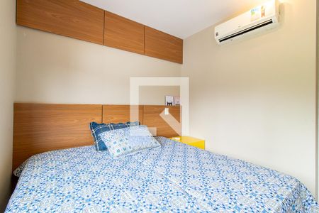 Quarto 1 Suite de apartamento para alugar com 2 quartos, 69m² em Campina do Siqueira, Curitiba