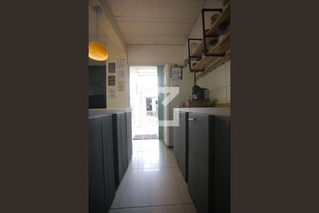 Casa à venda com 609m², 5 quartos e 4 vagasCasa 2 Cozinha