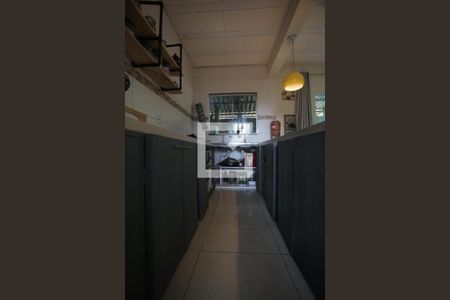 Casa à venda com 609m², 5 quartos e 4 vagasCasa 2 Cozinha