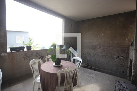 Casa à venda com 609m², 5 quartos e 4 vagasÁrea de Serviço