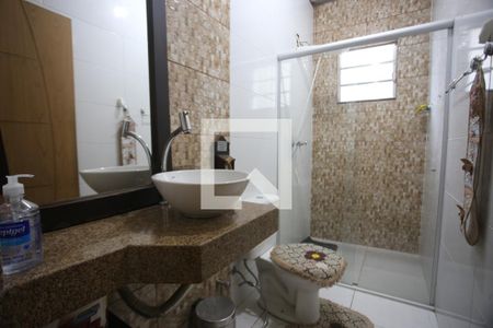 Casa à venda com 609m², 5 quartos e 4 vagasCasa 2  banheiro