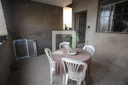 Casa à venda com 609m², 5 quartos e 4 vagasÁrea de Serviço