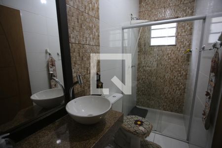 Casa à venda com 609m², 5 quartos e 4 vagasCasa 2  banheiro