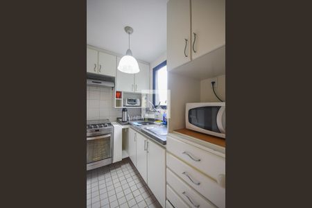 Apartamento à venda com 47m², 1 quarto e 1 vagaCozinha