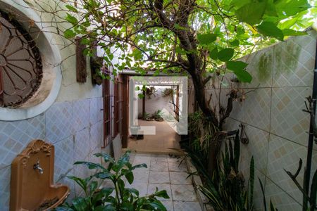 Casa à venda com 159m², 3 quartos e 2 vagas Casa à venda com 159m², 3 quartos e 2 vagasPlaca