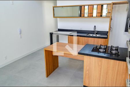 Sala / Cozinha de apartamento para alugar com 2 quartos, 72m² em Rio Tavares, Florianópolis