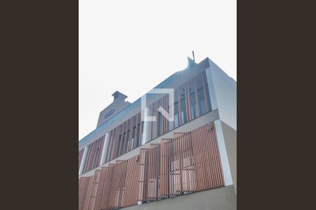 Apartamento para alugar com 72m², 2 quartos e 1 vagaFachada