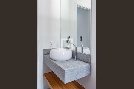 Apartamento para alugar com 72m², 2 quartos e 1 vagaBanheiro 1º Piso