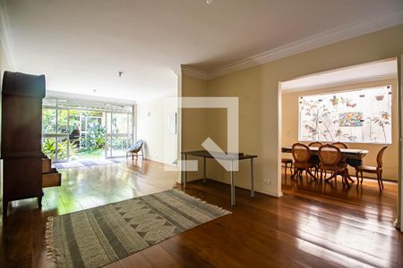 Sala de casa para alugar com 4 quartos, 320m² em Brooklin, São Paulo
