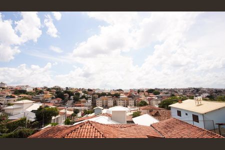 Vista da Varanda de apartamento à venda com 2 quartos, 60m² em Santa Amelia, Belo Horizonte