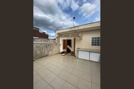 Casa à venda com 200m², 4 quartos e 2 vagas