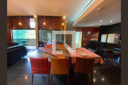 Casa à venda com 4 quartos, 690m² em Vila Alpina, Nova Lima