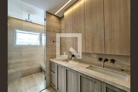 Apartamento à venda com 420m², 4 quartos e 5 vagas