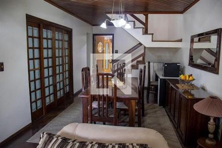 Casa à venda com 7 quartos, 500m² em Vila Rosalia, Guarulhos