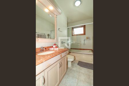 Apartamento à venda com 167m², 3 quartos e 2 vagas Apartamento à venda com 167m², 3 quartos e 2 vagasBanheiro da Suíte