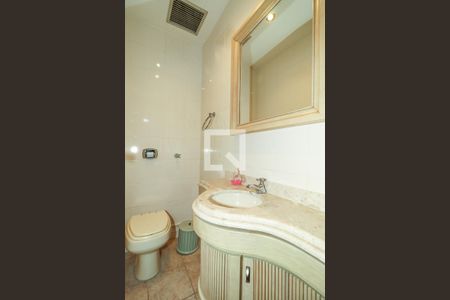 Apartamento à venda com 167m², 3 quartos e 2 vagas Apartamento à venda com 167m², 3 quartos e 2 vagasLavabo