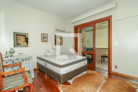 Apartamento à venda com 167m², 3 quartos e 2 vagas Apartamento à venda com 167m², 3 quartos e 2 vagasQuarto 3