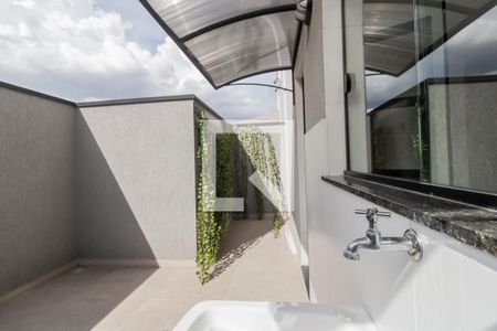Apartamento para alugar com 60m², 2 quartos e sem vaga Apartamento para alugar com 60m², 2 quartos e sem vagaÁrea de Serviço