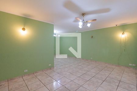 Sala de casa para alugar com 2 quartos, 283m² em Vila Campesina, Osasco