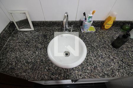 Apartamento à venda com 70m², 2 quartos e 1 vagaQuarto 1 - Suíte Banheiro