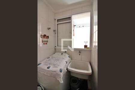 Apartamento à venda com 70m², 2 quartos e 1 vagaÁrea de Serviço