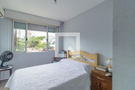 Quarto 1 de apartamento à venda com 2 quartos, 75m² em Azenha, Porto Alegre