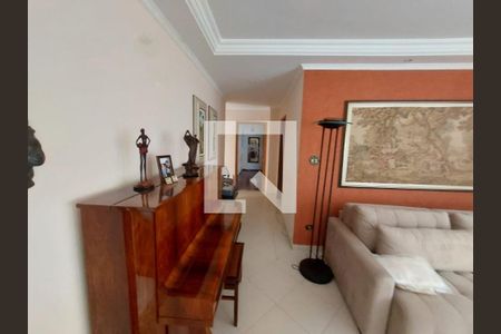Casa à venda com 3 quartos, 201m² em Jardim Sao Caetano, São Caetano do Sul