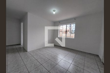 Sala de casa para alugar com 3 quartos, 70m² em Cupecê, São Paulo