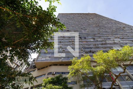 Studio à venda com 42m², 1 quarto e sem vagaFachada