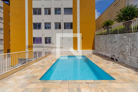 Apartamento para alugar com 48m², 2 quartos e 1 vaga Apartamento para alugar com 48m², 2 quartos e 1 vagaÁrea Comum - Piscina