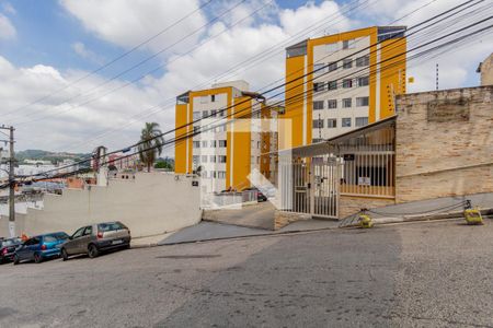 Apartamento para alugar com 48m², 2 quartos e 1 vaga Apartamento para alugar com 48m², 2 quartos e 1 vagaFachada