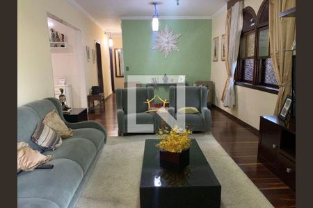 Casa à venda com 3 quartos, 256m² em Planalto, Belo Horizonte