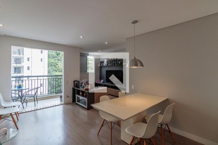 Sala de apartamento para alugar com 2 quartos, 64m² em Jardim Monte Kemel, São Paulo