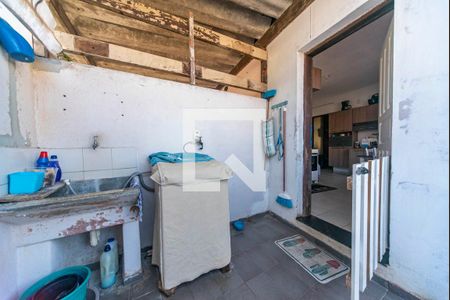 Casa à venda com 126m², 2 quartos e 2 vagas Casa à venda com 126m², 2 quartos e 2 vagasÁrea de serviço casa 2