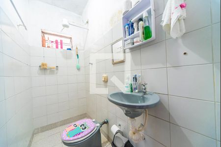 Casa à venda com 126m², 2 quartos e 2 vagas Casa à venda com 126m², 2 quartos e 2 vagasBanheiro casa 2