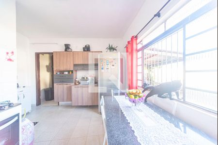 Casa à venda com 126m², 2 quartos e 2 vagas Casa à venda com 126m², 2 quartos e 2 vagasCozinha casa 2