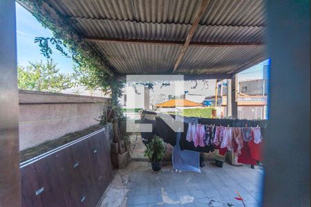 Casa à venda com 126m², 2 quartos e 2 vagas Casa à venda com 126m², 2 quartos e 2 vagasVista do Quarto da Casa 2