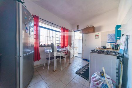 Casa à venda com 126m², 2 quartos e 2 vagas Casa à venda com 126m², 2 quartos e 2 vagasCozinha casa 2