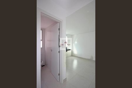 Apartamento à venda com 2 quartos, 56m² em Funcionários, Belo Horizonte