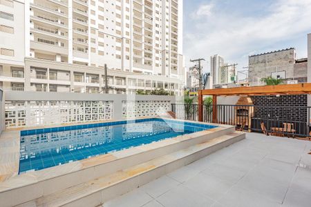 Apartamento para alugar com 31m², 2 quartos e sem vaga Apartamento para alugar com 31m², 2 quartos e sem vagaÁrea comum - Piscina