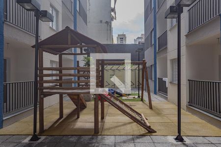 Apartamento para alugar com 31m², 2 quartos e sem vaga Apartamento para alugar com 31m², 2 quartos e sem vagaÁrea comum - Playground