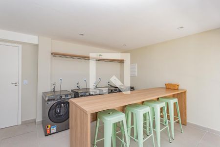 Apartamento para alugar com 31m², 2 quartos e sem vaga Apartamento para alugar com 31m², 2 quartos e sem vagaLavanderia