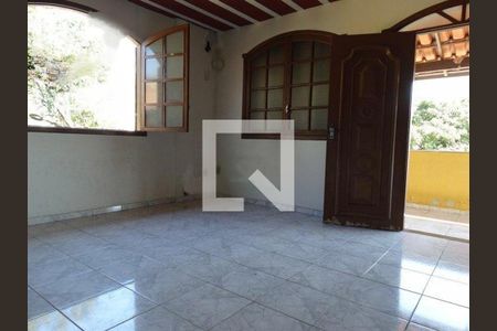 Casa à venda com 6 quartos, 410m² em Madre Gertrudes, Belo Horizonte