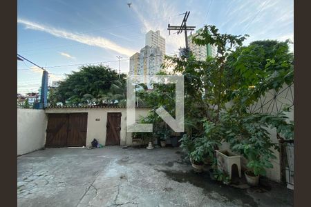 Casa para alugar com 120m², 2 quartos e 1 vagaVaranda
