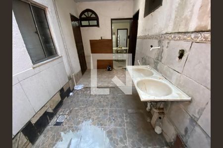 Casa para alugar com 120m², 2 quartos e 1 vagaÁrea de Serviço