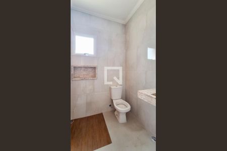 Casa à venda com 100m², 3 quartos e 2 vagas Casa à venda com 100m², 3 quartos e 2 vagasBanheiro