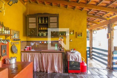 Casa à venda com 1000m², 4 quartos e 6 vagas Casa à venda com 1000m², 4 quartos e 6 vagasArea Gourmet