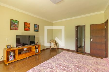 Casa à venda com 1000m², 4 quartos e 6 vagas Casa à venda com 1000m², 4 quartos e 6 vagasSuite