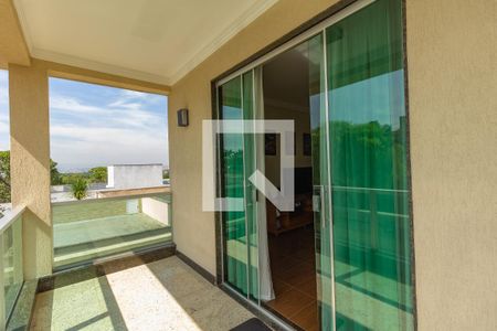 Casa à venda com 1000m², 4 quartos e 6 vagas Casa à venda com 1000m², 4 quartos e 6 vagasVaranda da Suite